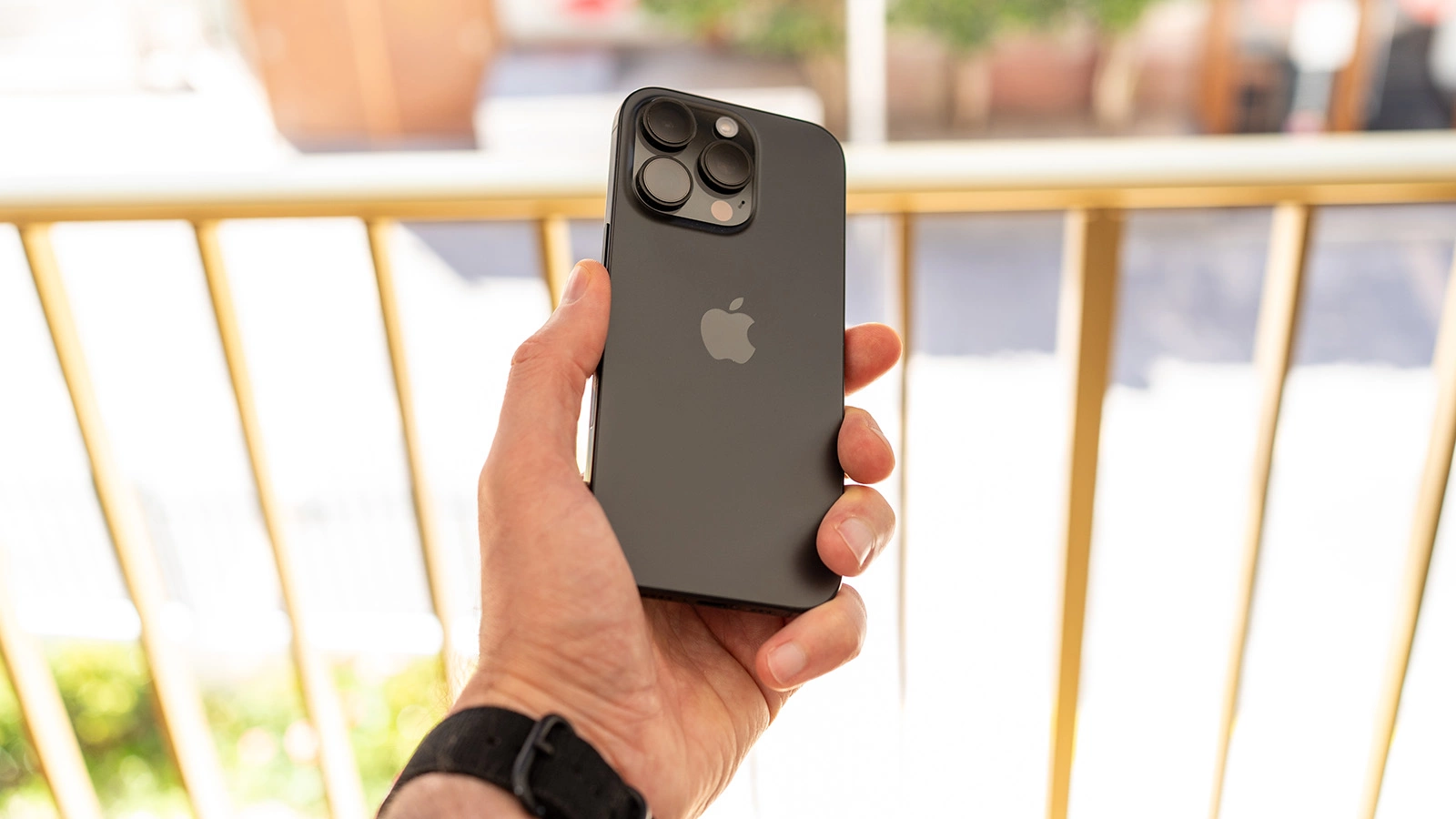 Apple создаст защиту iPhone от уличных воров. Как она будет работать
