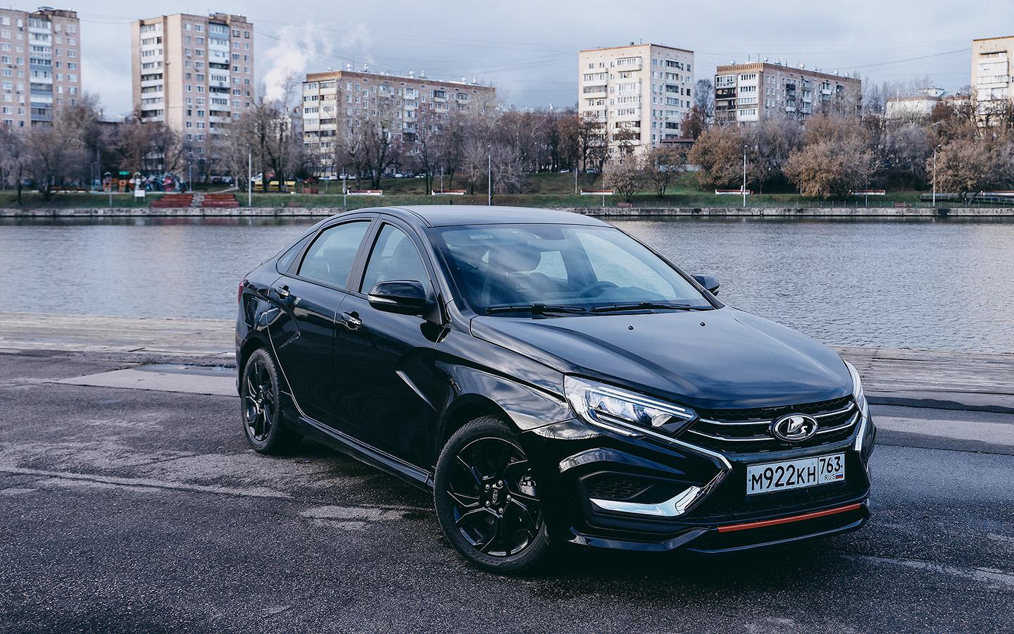 Поклонникам фитоняшек посвящается. Тест-драйв Lada Vesta Sportline