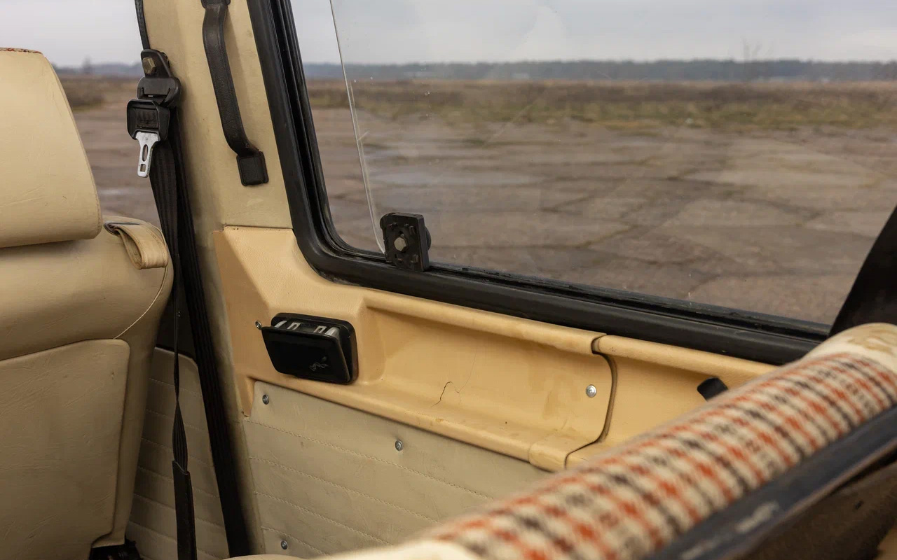 Четыре пепельницы и ни одного подстаканника