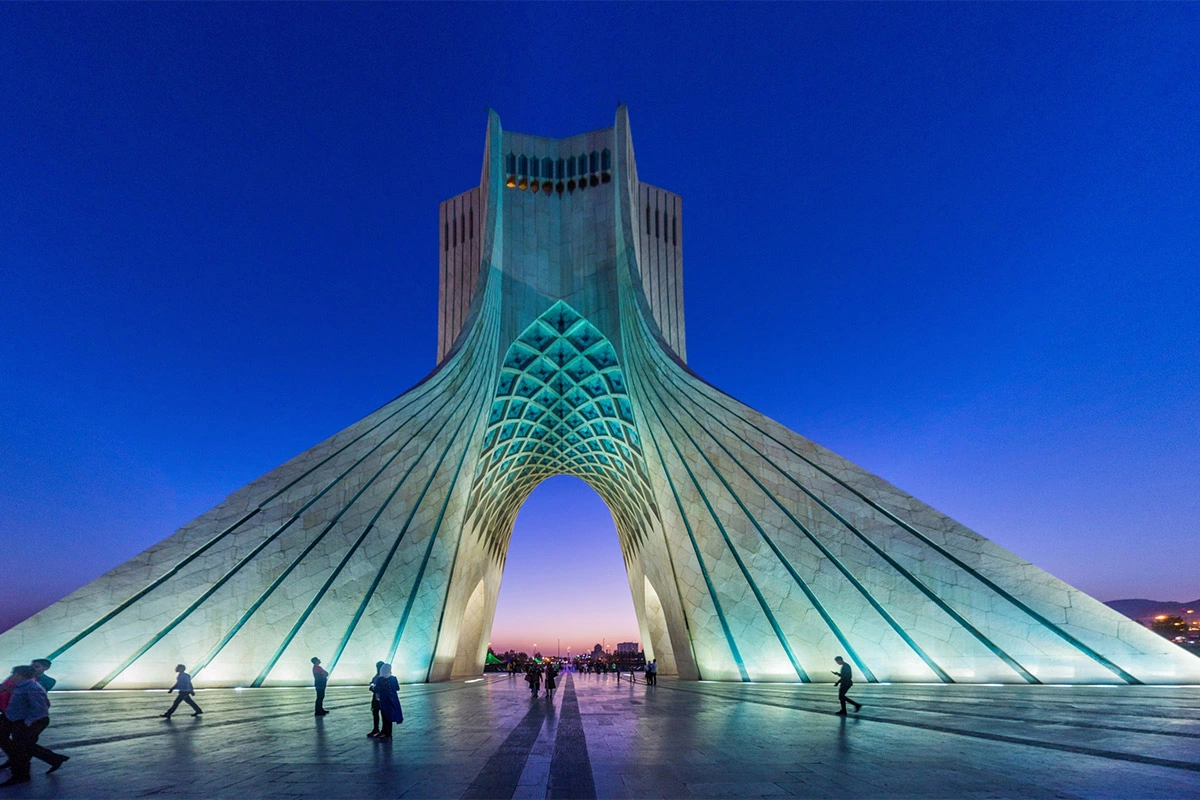 <p>Башня Азади&nbsp;в Тегеране</p>