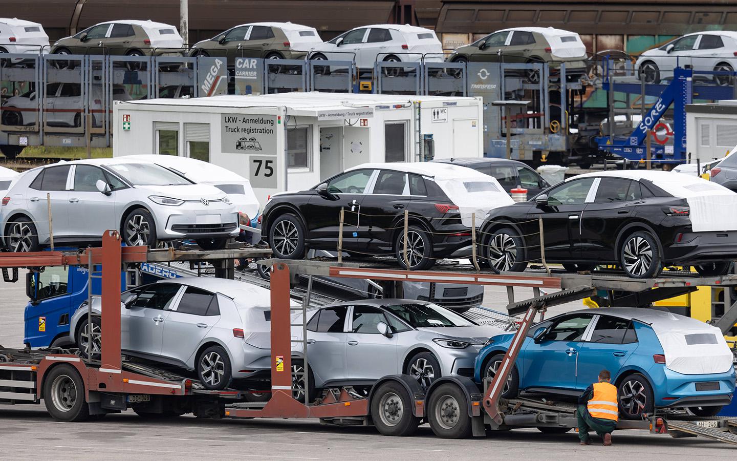 Рост мирового автопрома превзошел ожидания аналитиков. Итоги за год