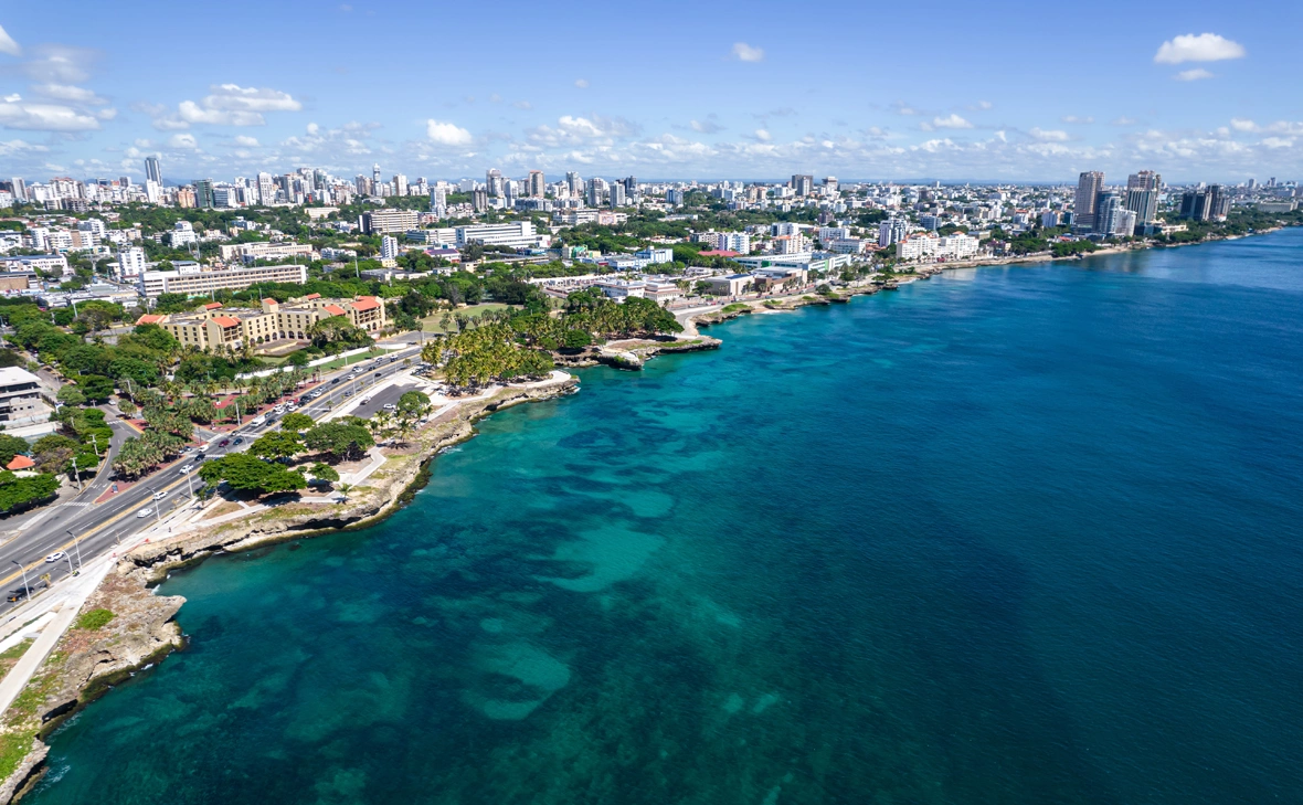 Gianfranco Vivi / Shutterstock