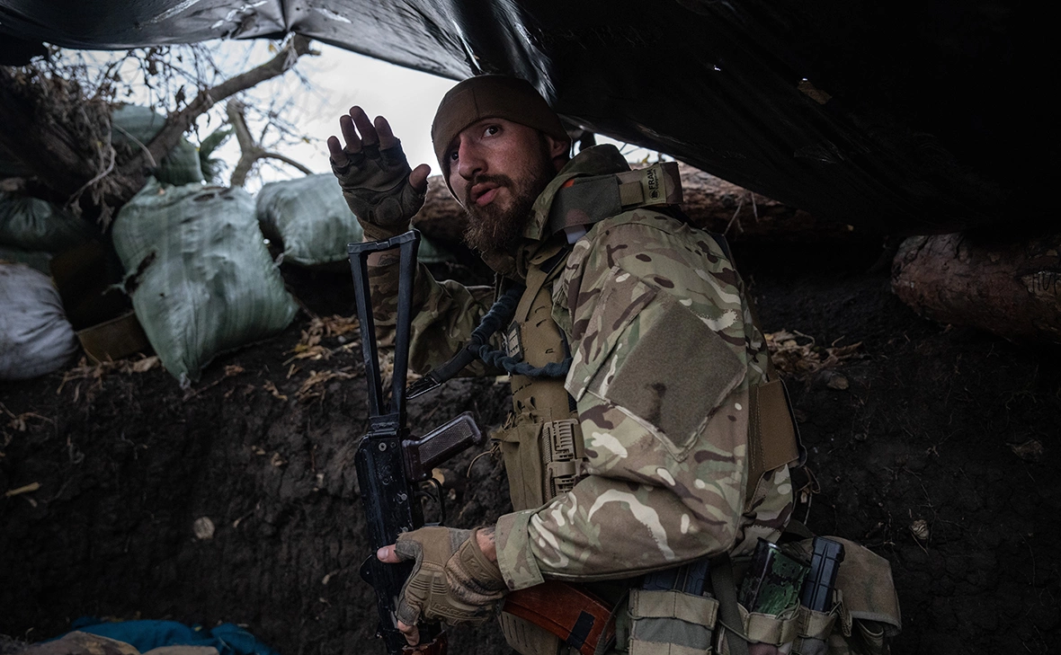 Carl Court / Getty Images