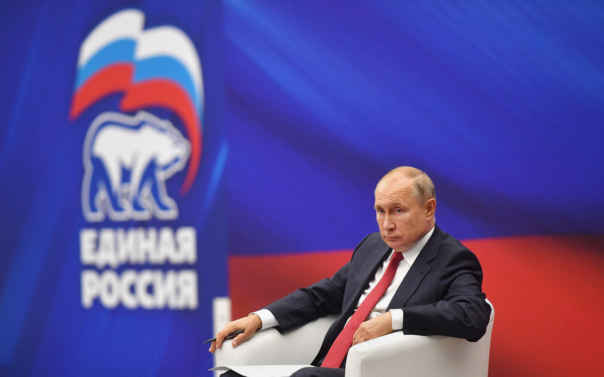 Путин призвал не «превращать людей в роботов» дистанционной учебой