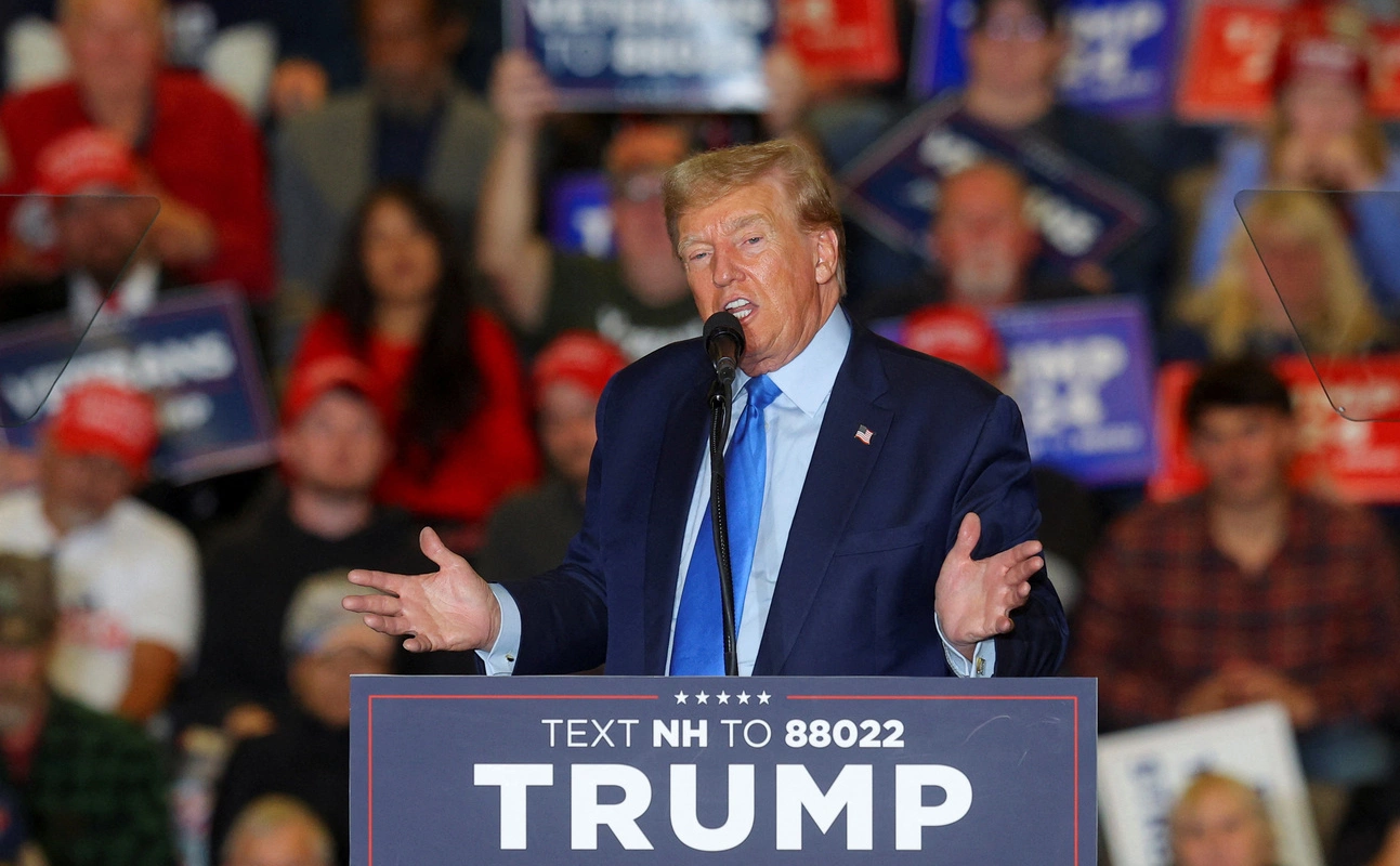 Brian Snyder / Reuters