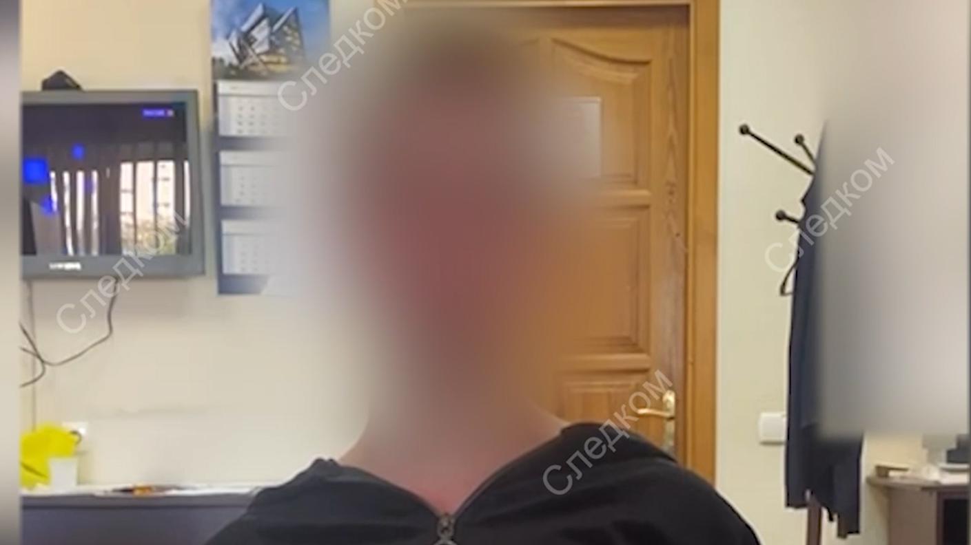 Суд арестовал девочку-подростка, забившую молотком ребенка в Бердянске