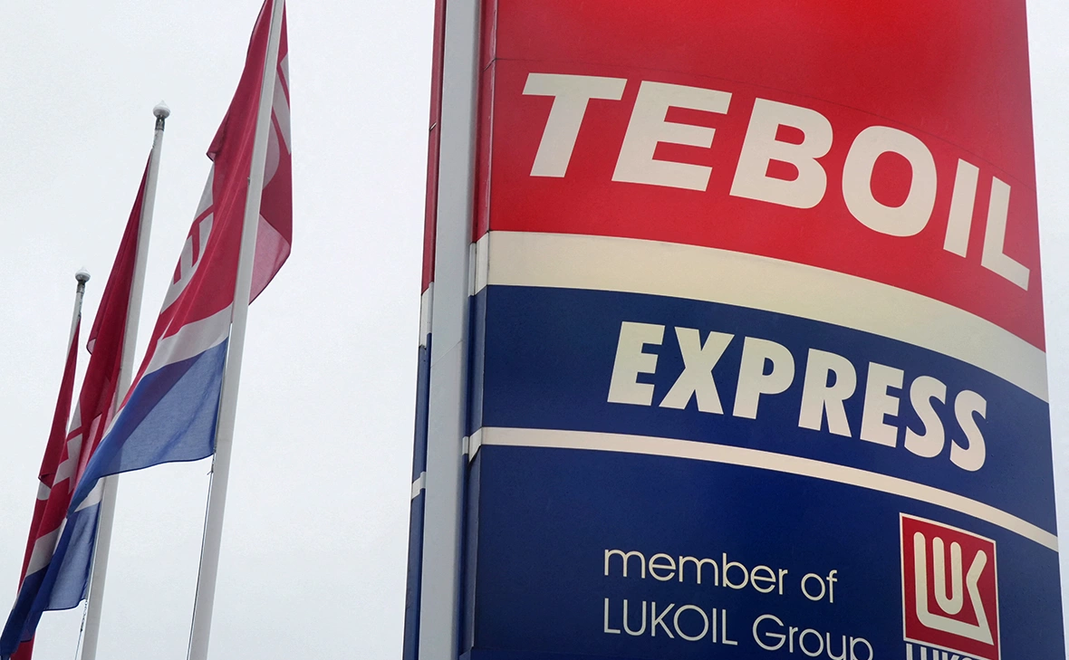 Tom Little / Reuters