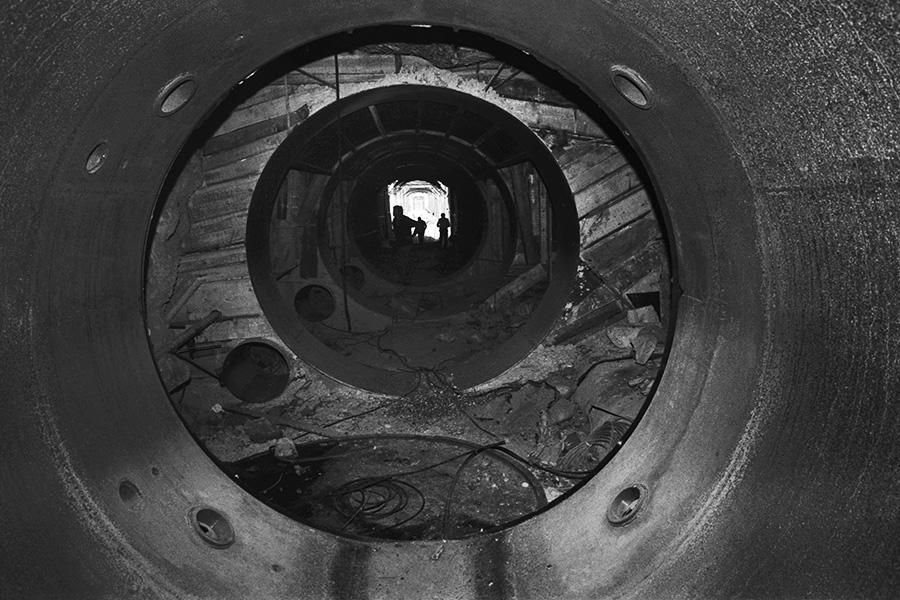 Одно из подземных сооружений Семипалатинского испытательного полигона, Казахстан, январь 1992 года