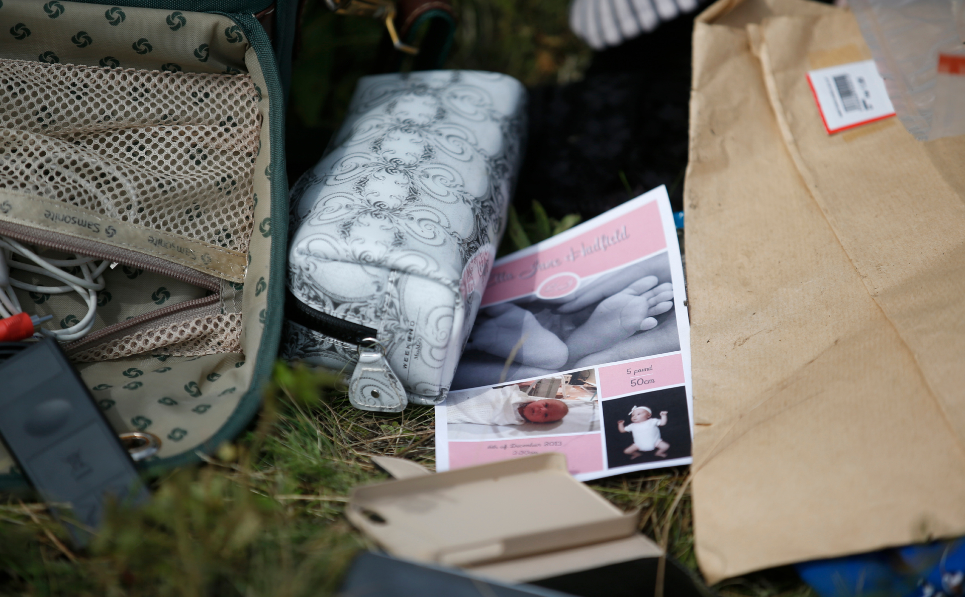 Вещи погибших пассажиров рейса MH17