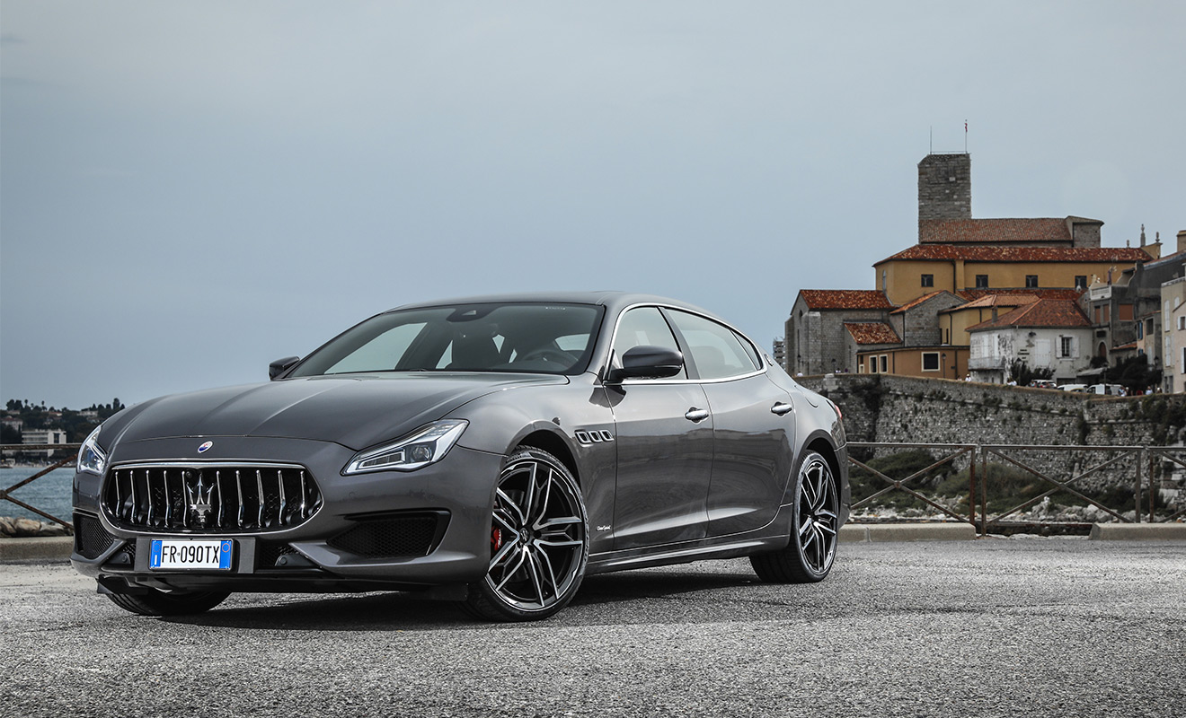 Maserati Quattroporte (444 автомобиля). Цена&nbsp;&mdash; от 6,9 млн рублей.
