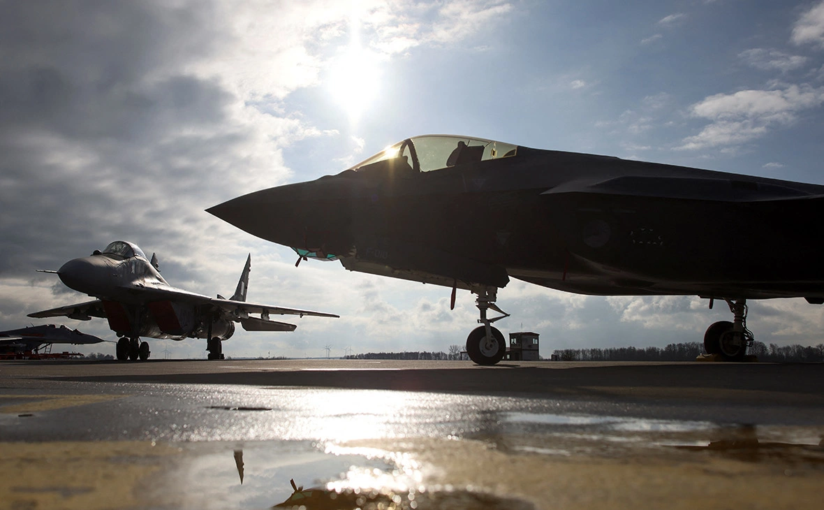 Lukasz Glowala / Reuters