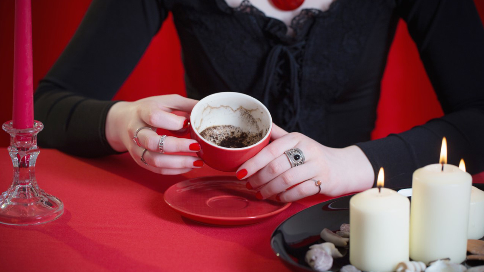 Как гадать на кофейной гуще на сегодня и ближайшее будущее