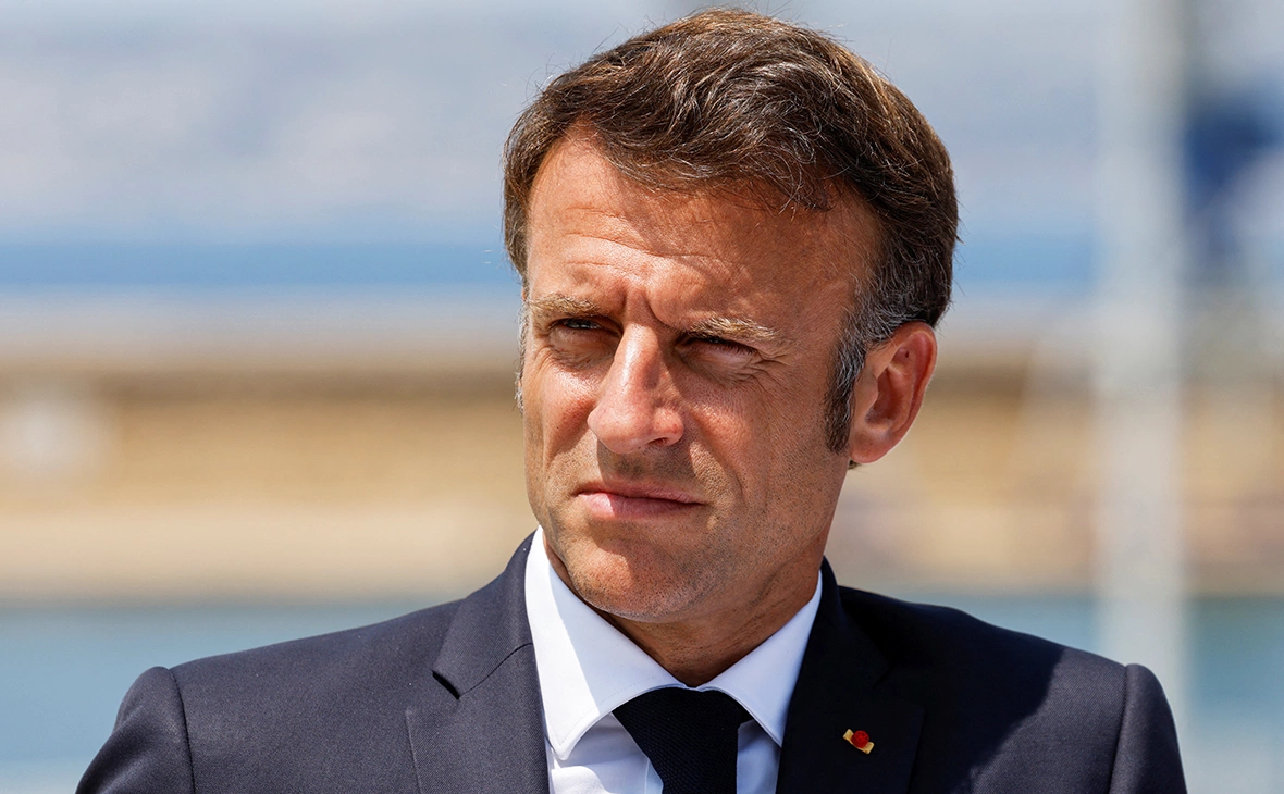 Ludovic Marin / Reuters