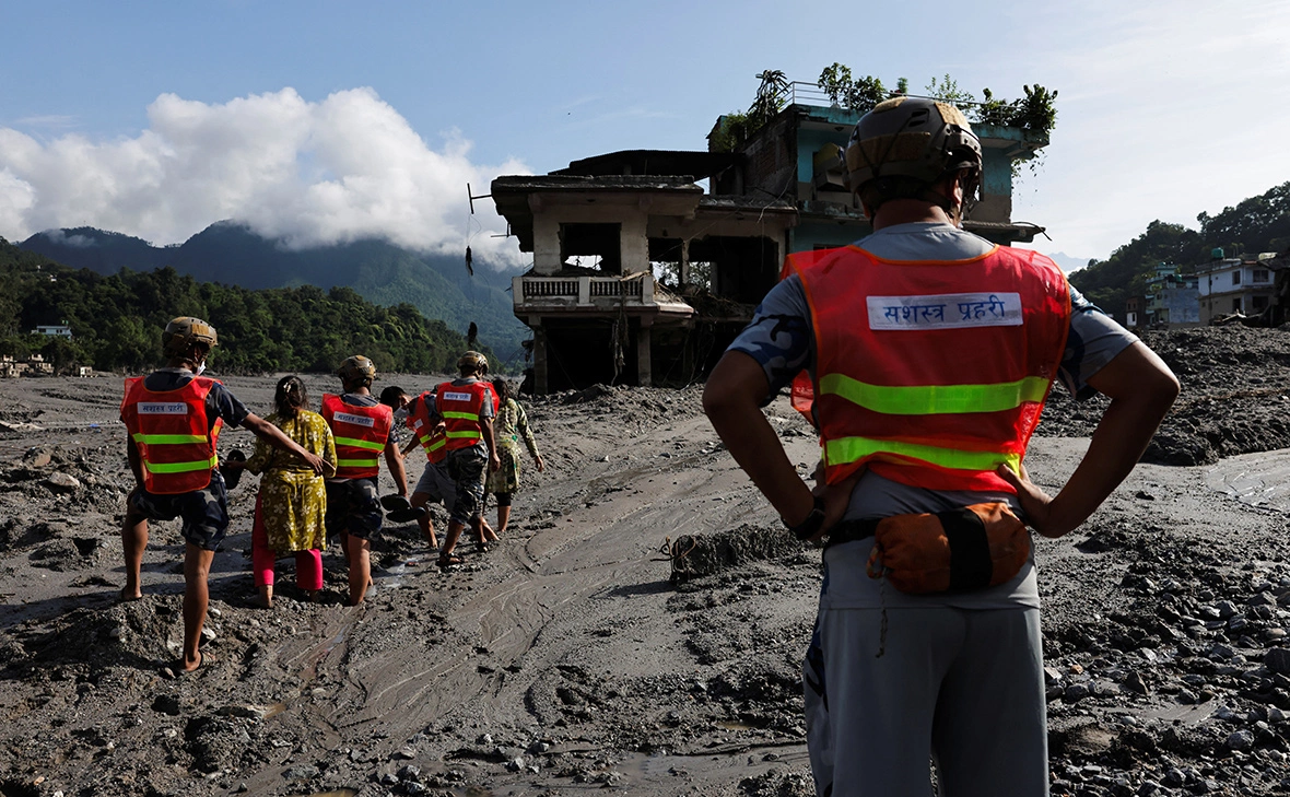 Navesh Chitrakar / Reuters