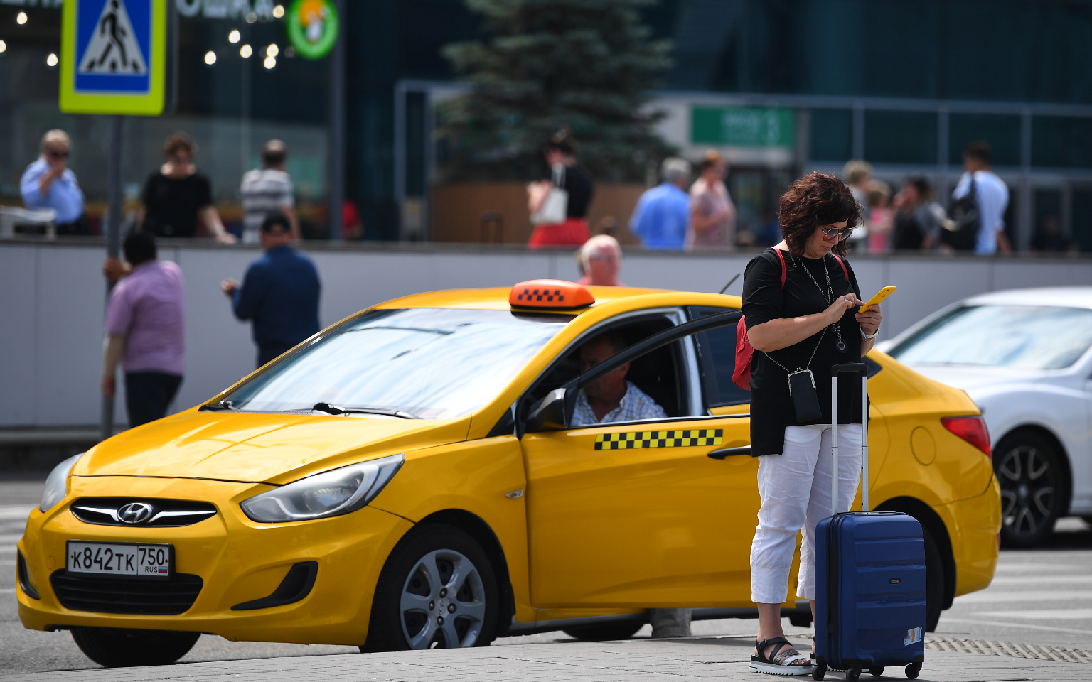 Крупнейшие агрегаторы такси в России отчитались об убытках за 2018 год