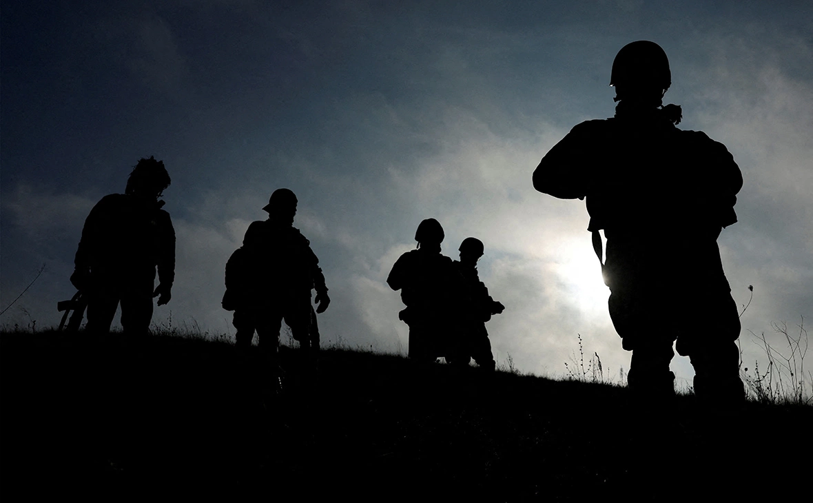 Clodagh Kilcoyne / Reuters