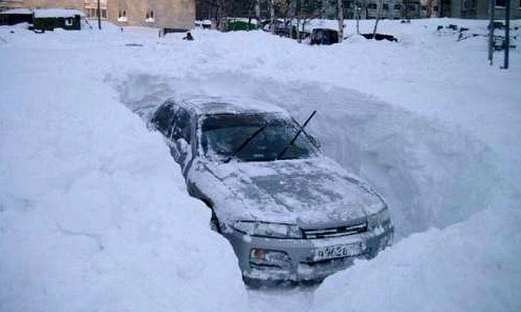 Автовладельцы Минска заплатят за уборку снега вокруг машин