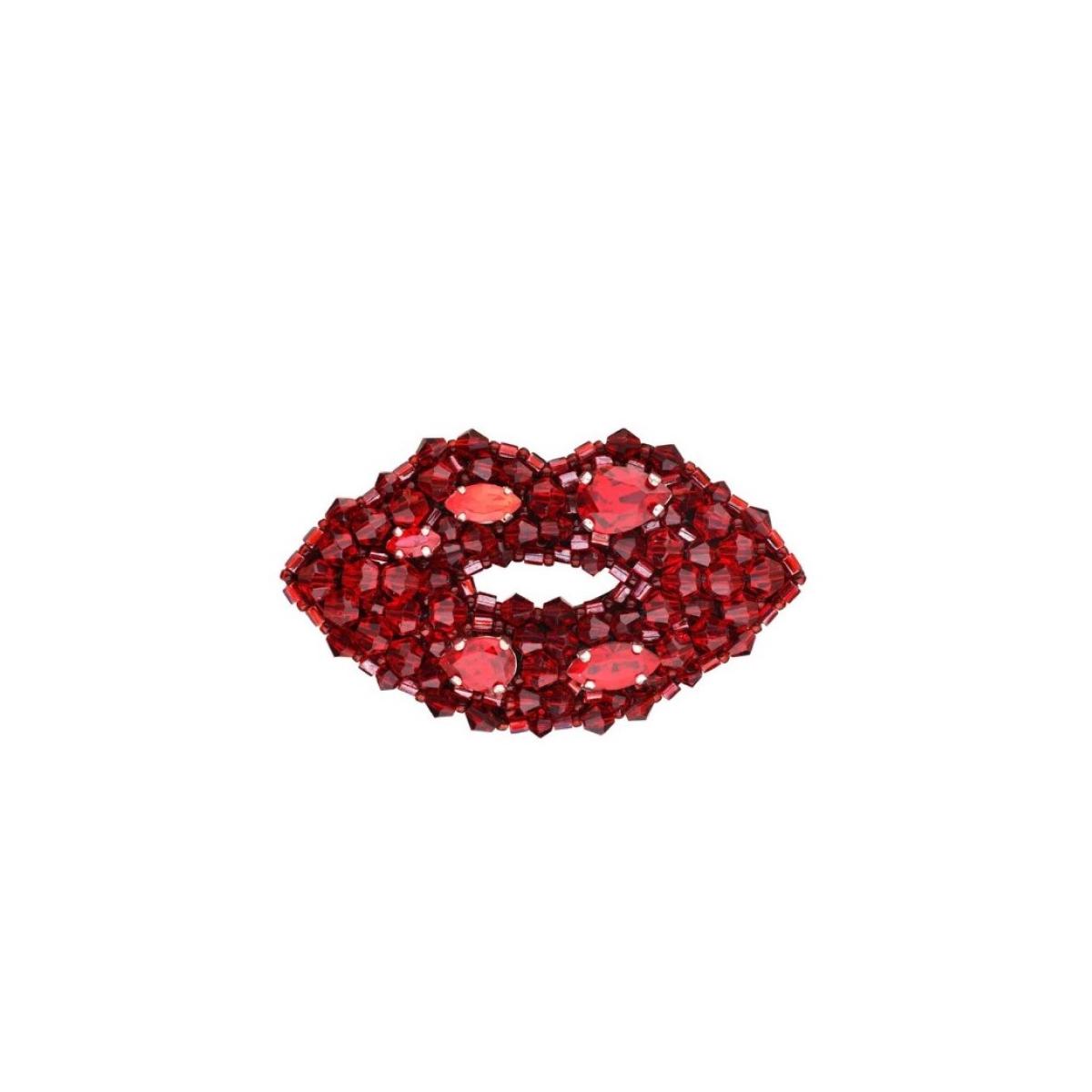 Брошь, расшитая кристаллами, Lips Phenomenal Studio, 7920 руб. (Poison Drop)