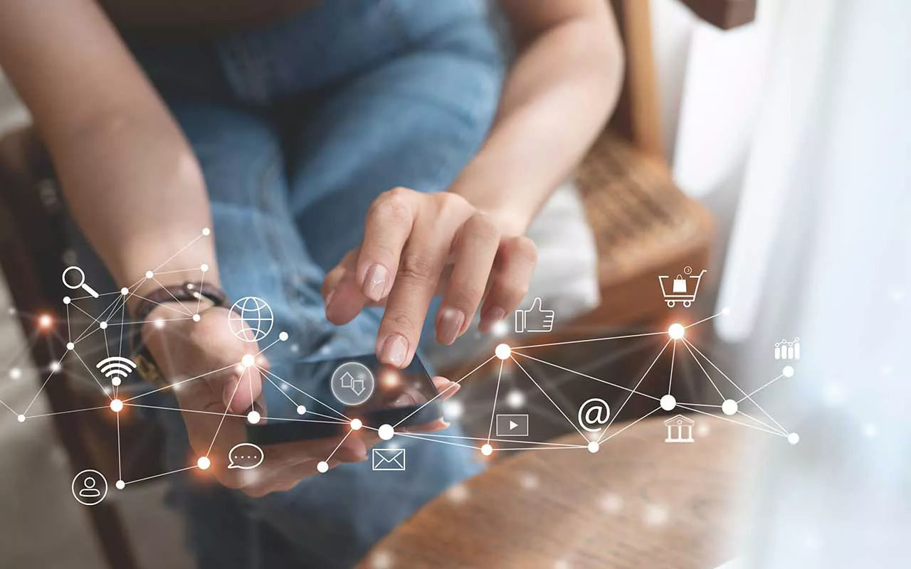 Еще одна ошибка ― отсутствие аналитики, без измерения результатов невозможно понять, что работает, а что нет. Поэтому считайте CPL с первого дня запуска рекламы