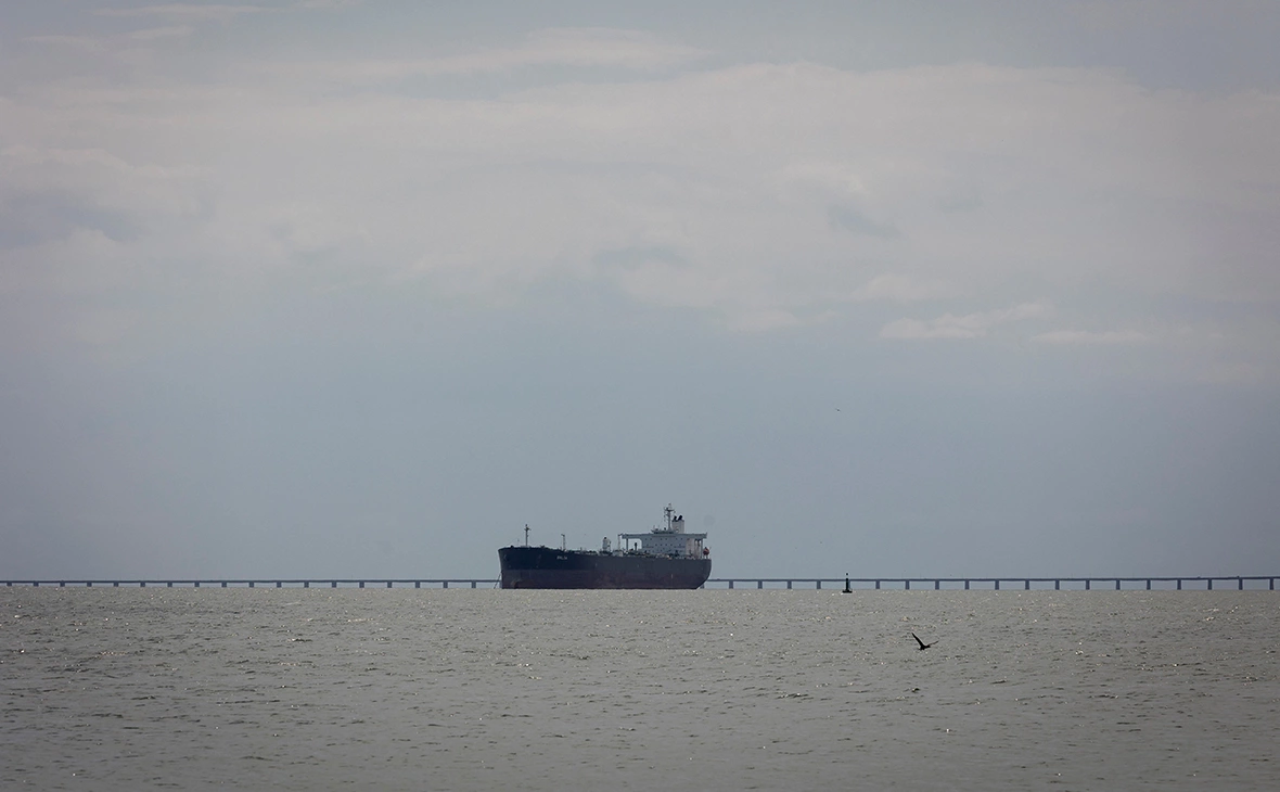 Marco Bello / Reuters