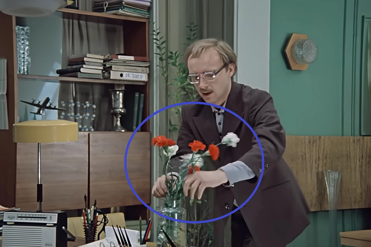 Кадр из фильма «Служебный роман» (1977), режиссер Эльдар Рязанов