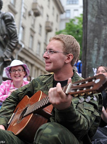 Оппозиционные "народные гуляния" в Москве
