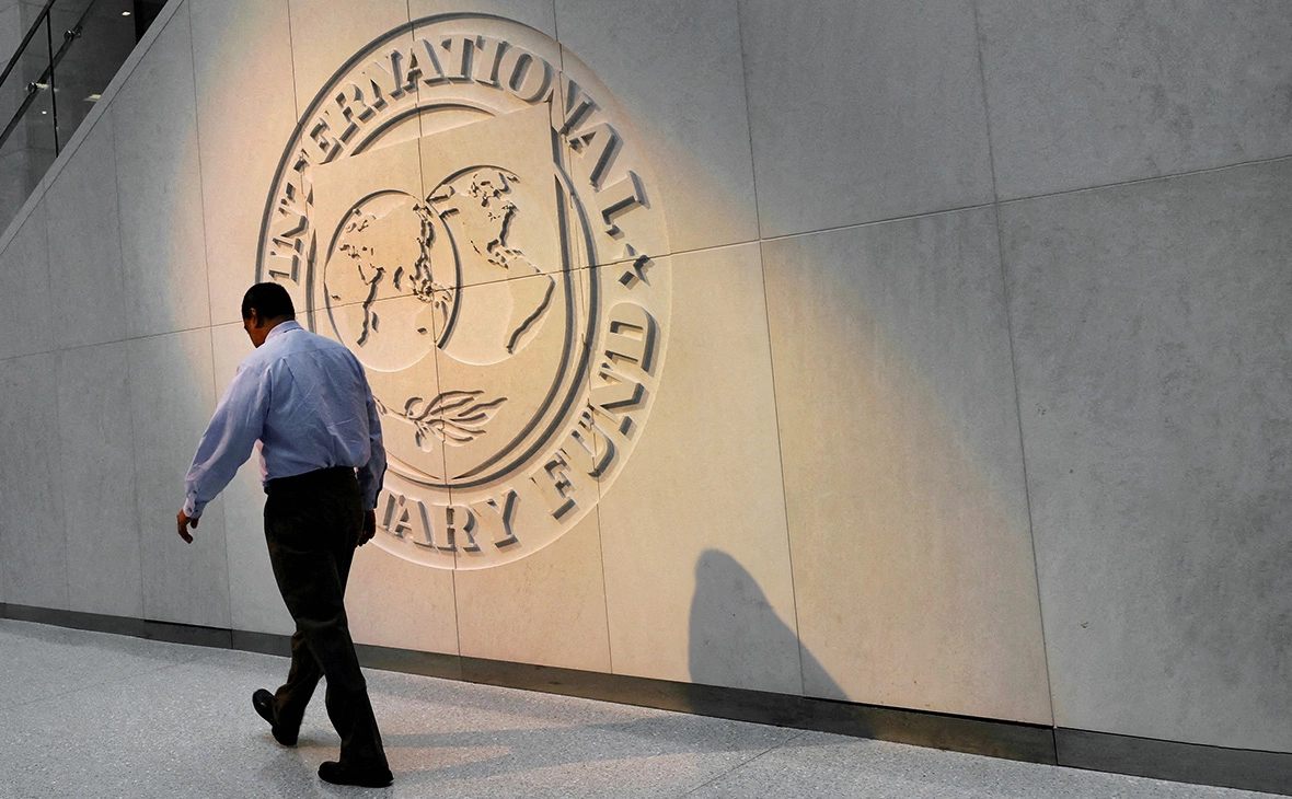 Yuri Gripas / Reuters