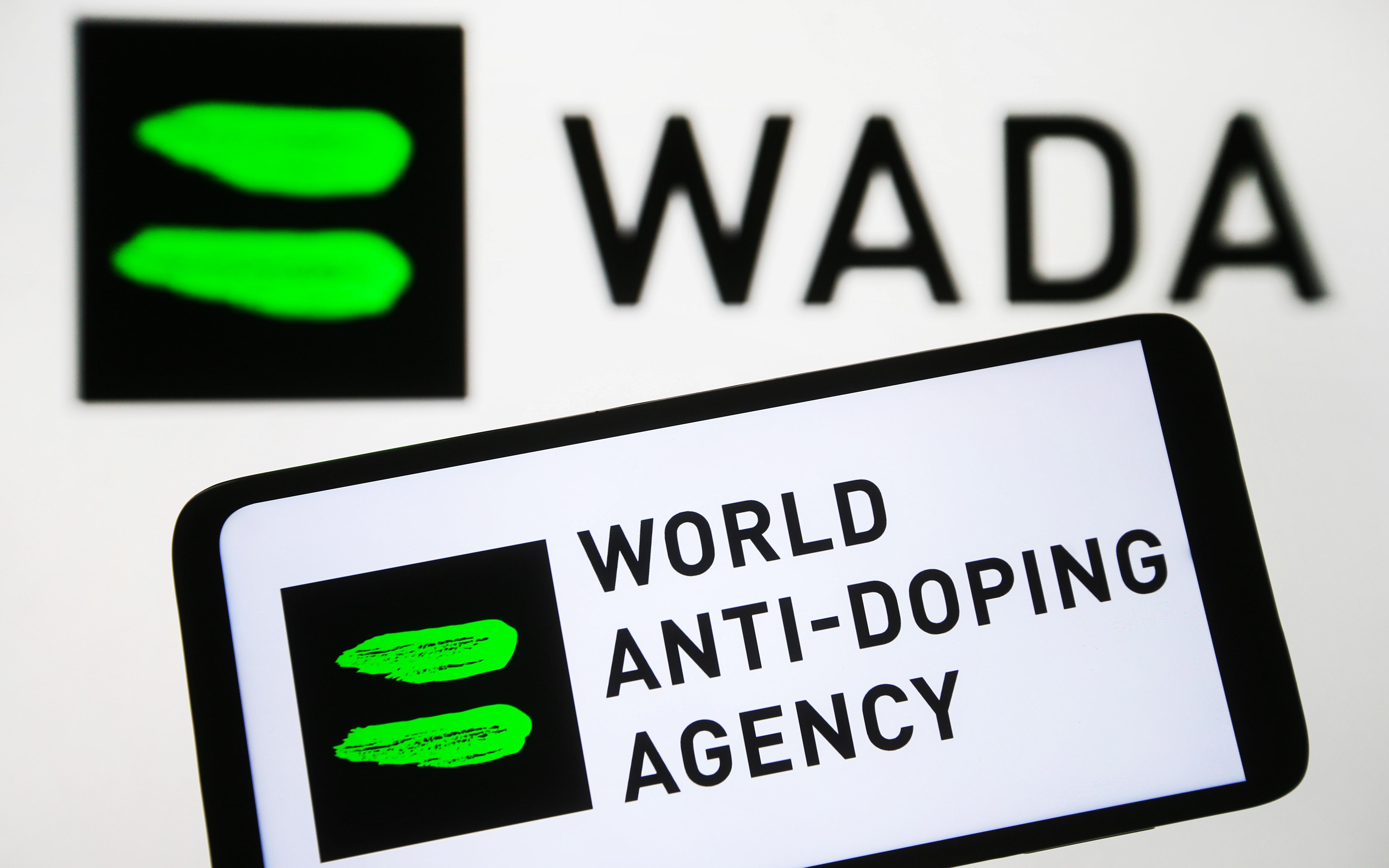 Четырех штангистов из базы Родченкова дисквалифицировали за допинг