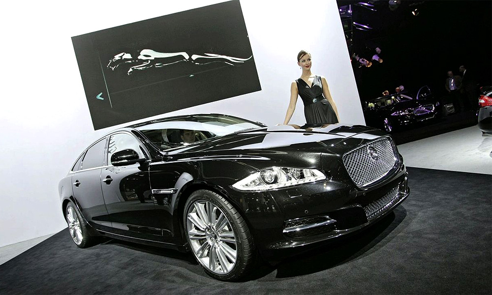 Jaguar провел во Франкфурте публичную премьеру XJ 2010
