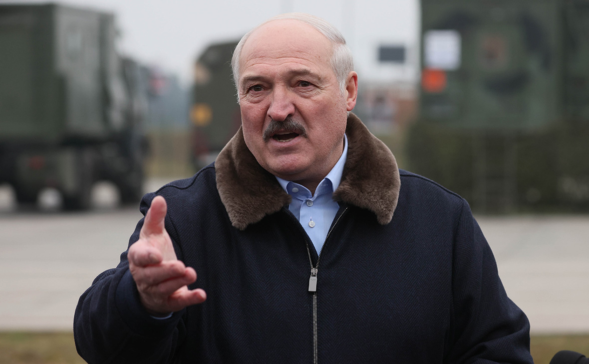 Lukashenko urged the West to 