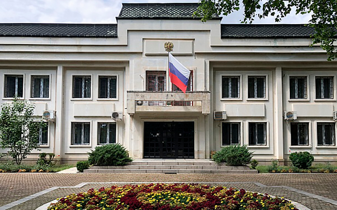 Консульские службы России в Болгарии приостановят работу