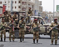 ВВС Йемена по ошибке разбомбили пассажирский автобус