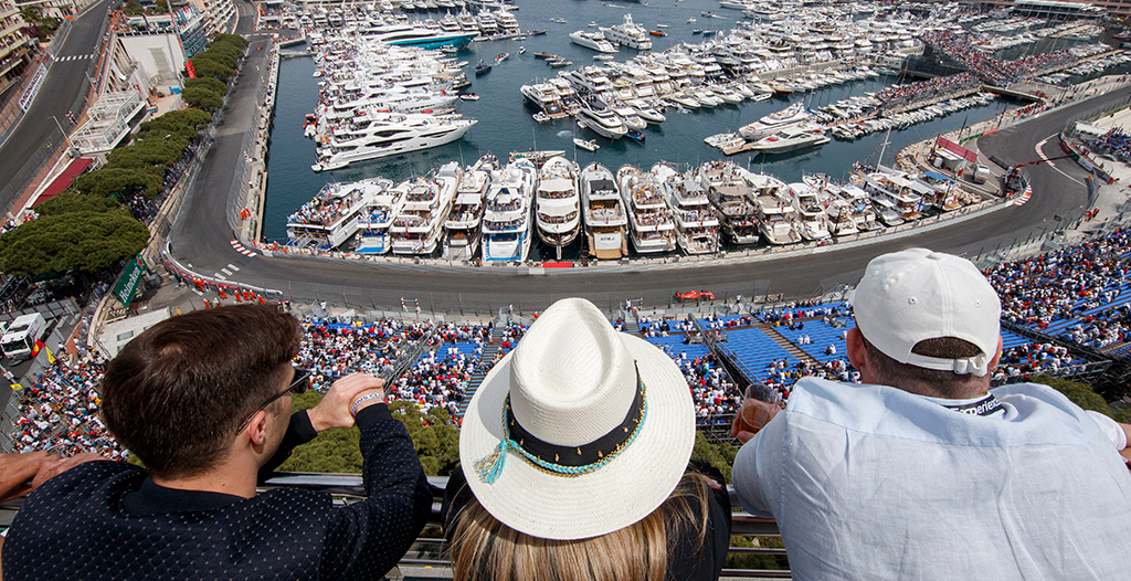 Гости Гран-при «Формулы-1» в Монако. Фоторепортаж