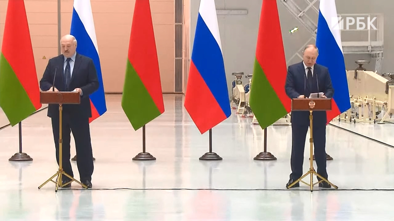 Путин заявил, что переговоры с Украиной начались благодаря Лукашенко