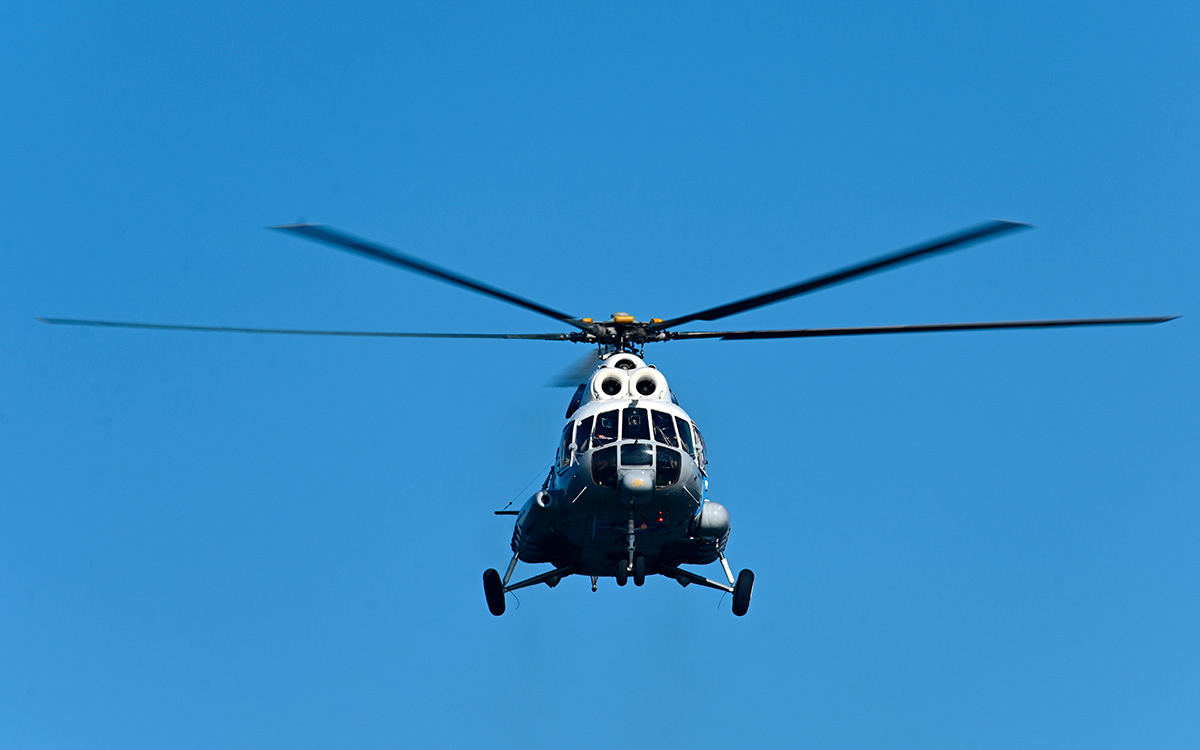 Вертолет Ми-8 совершил экстренную посадку на Таймыре