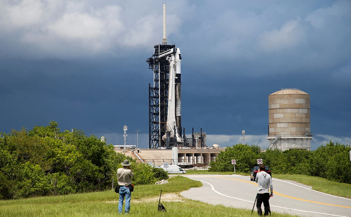 Joe Skipper / Reuters