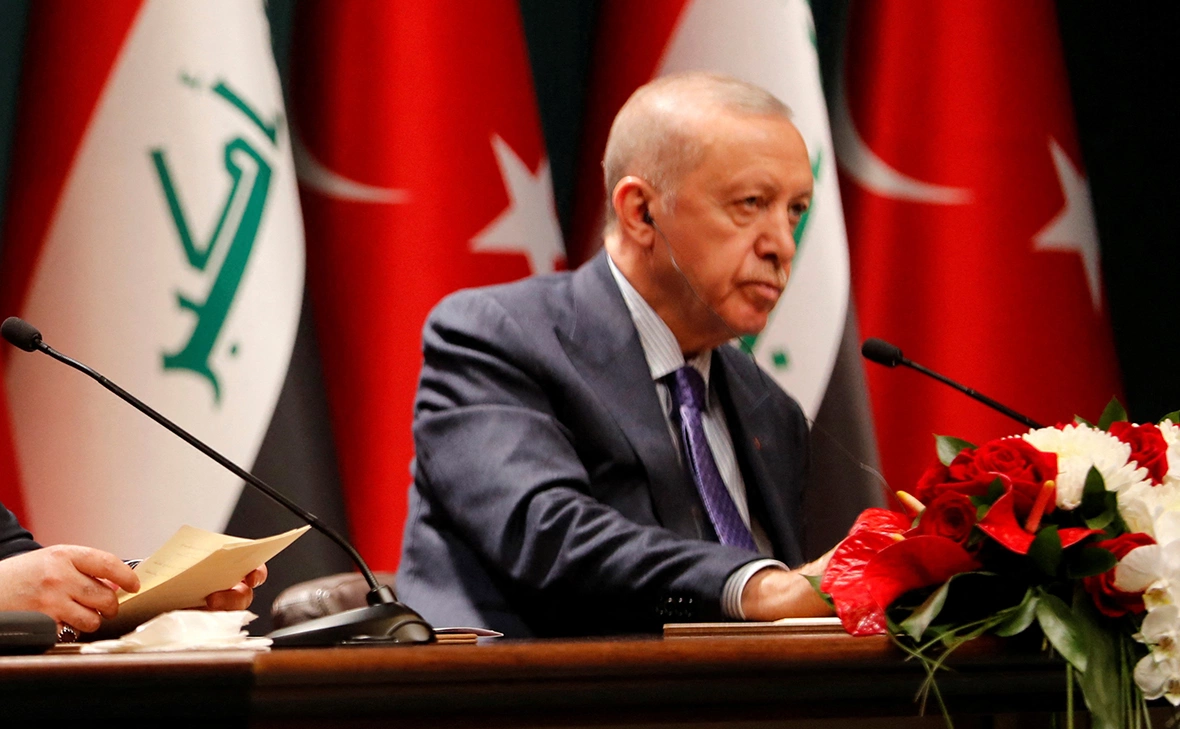  Ahmad Al-Rubaye / REUTERS