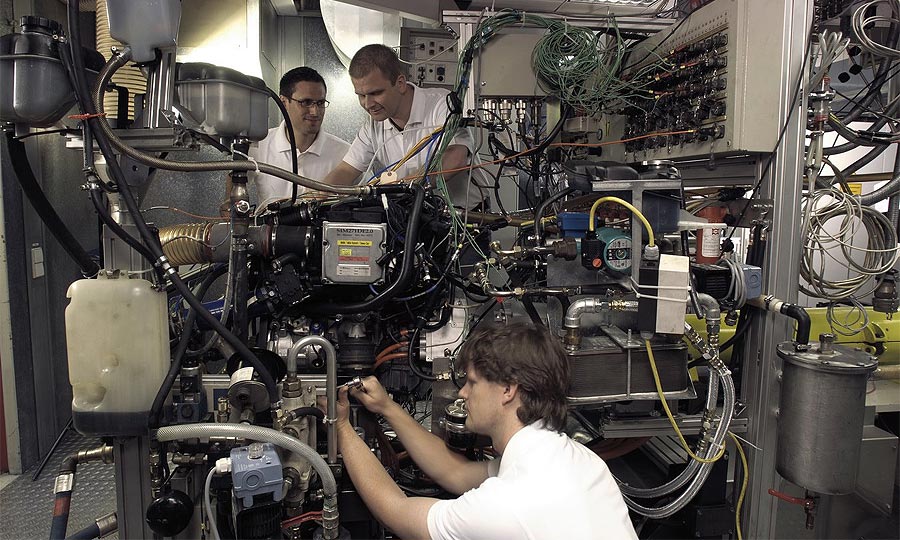 Mercedes-Benz разработал сверхэкономичный двигатель