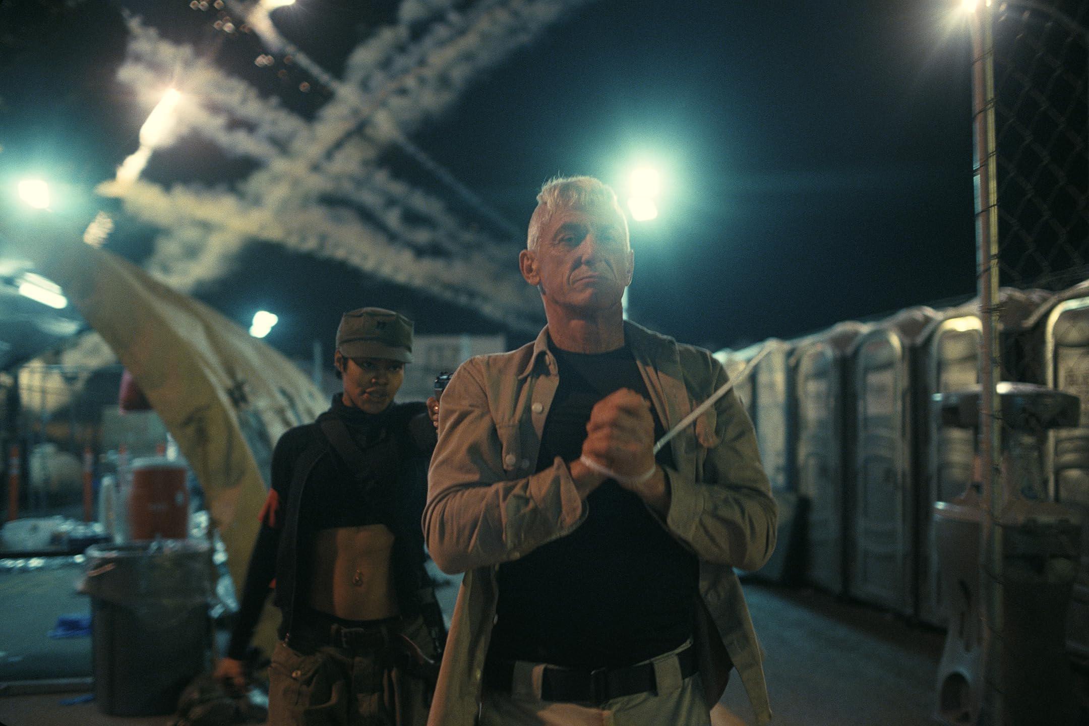 Кадр из фильма &laquo;Битва за битвой&raquo;