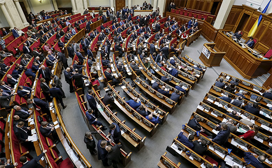 Зал заседаний Верховной рады Украины
