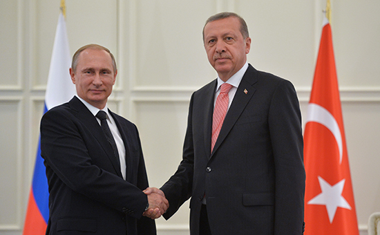 Президент России Владимир Путин и&nbsp;президент Турции Реджеп&nbsp;Тайип&nbsp;Эрдоган. 13 июня 2015&nbsp;года, Баку
