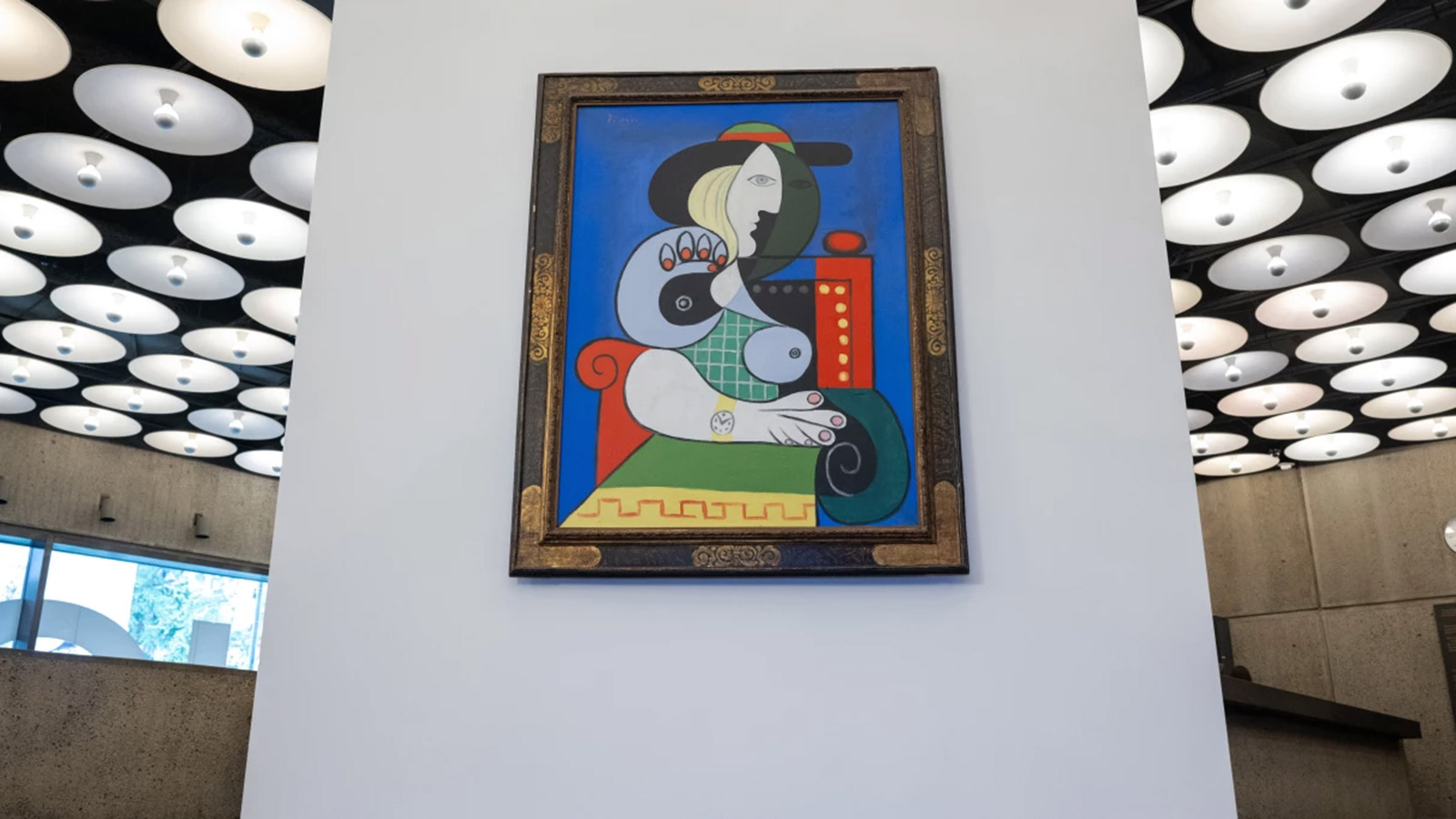 <p>Картина художника Пабло Пикассо Femme a la Montre (&laquo;Женщина с часами&raquo;)</p>