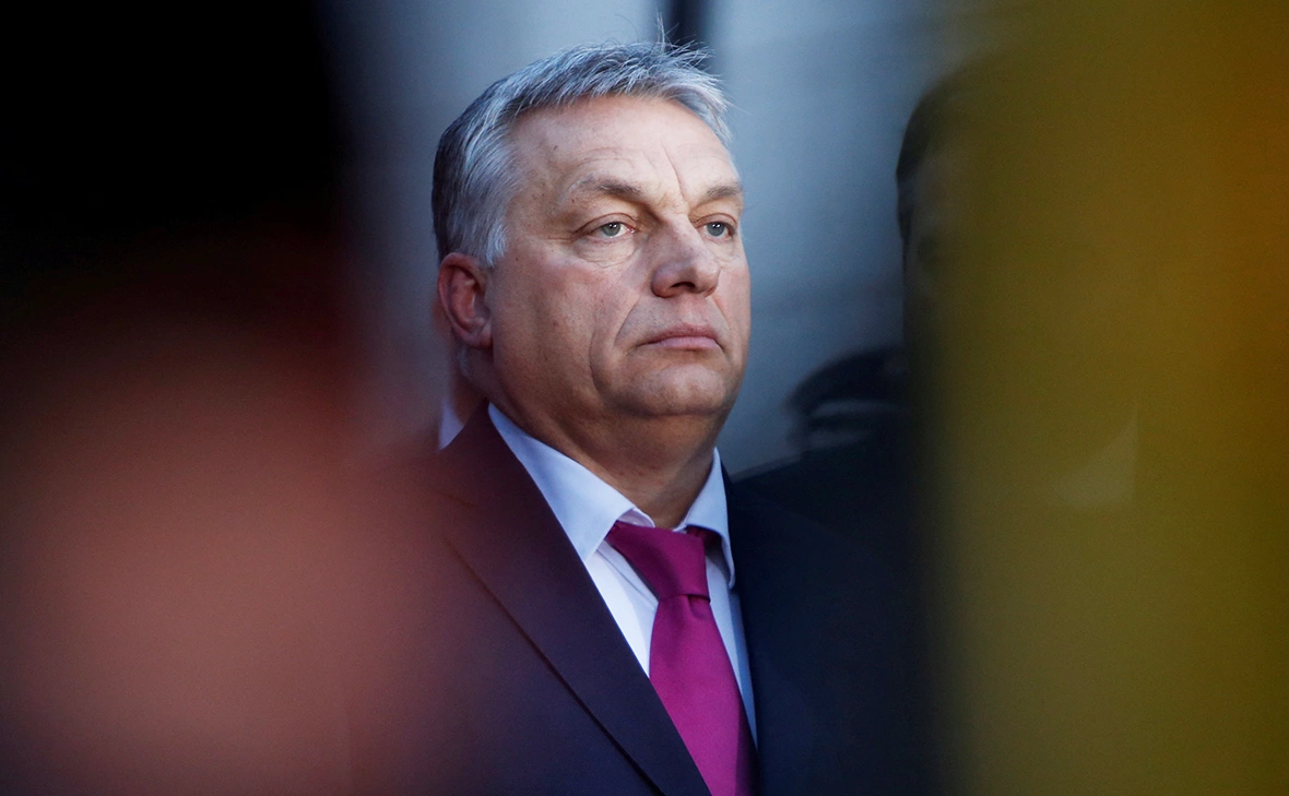 Michaela Rehle / Reuters