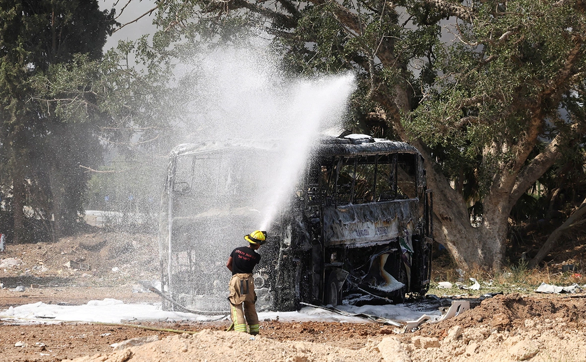 Ronen Zvulun / Reuters