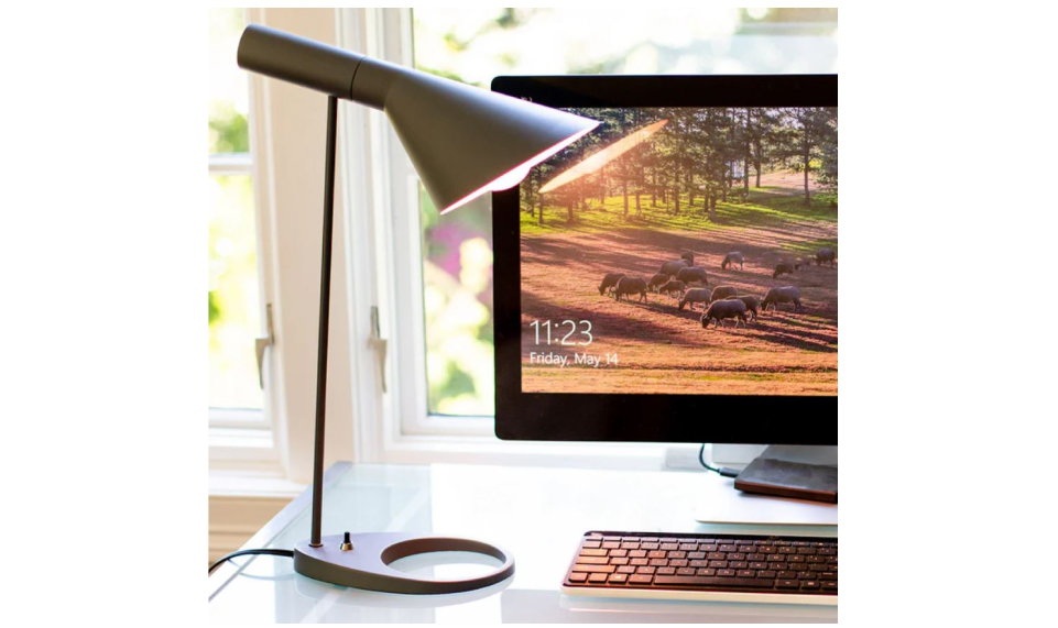 Лампа Chromalux от Healthy Lighting