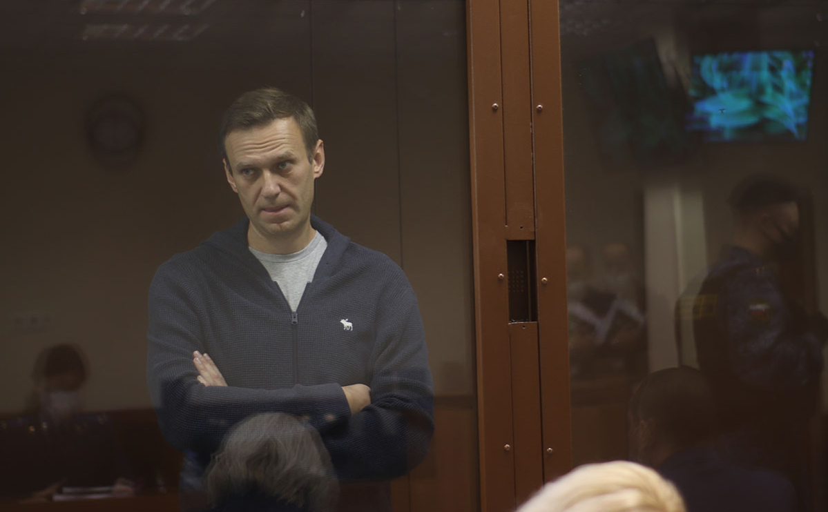 Навальный сравнил заключение с космическим путешествием