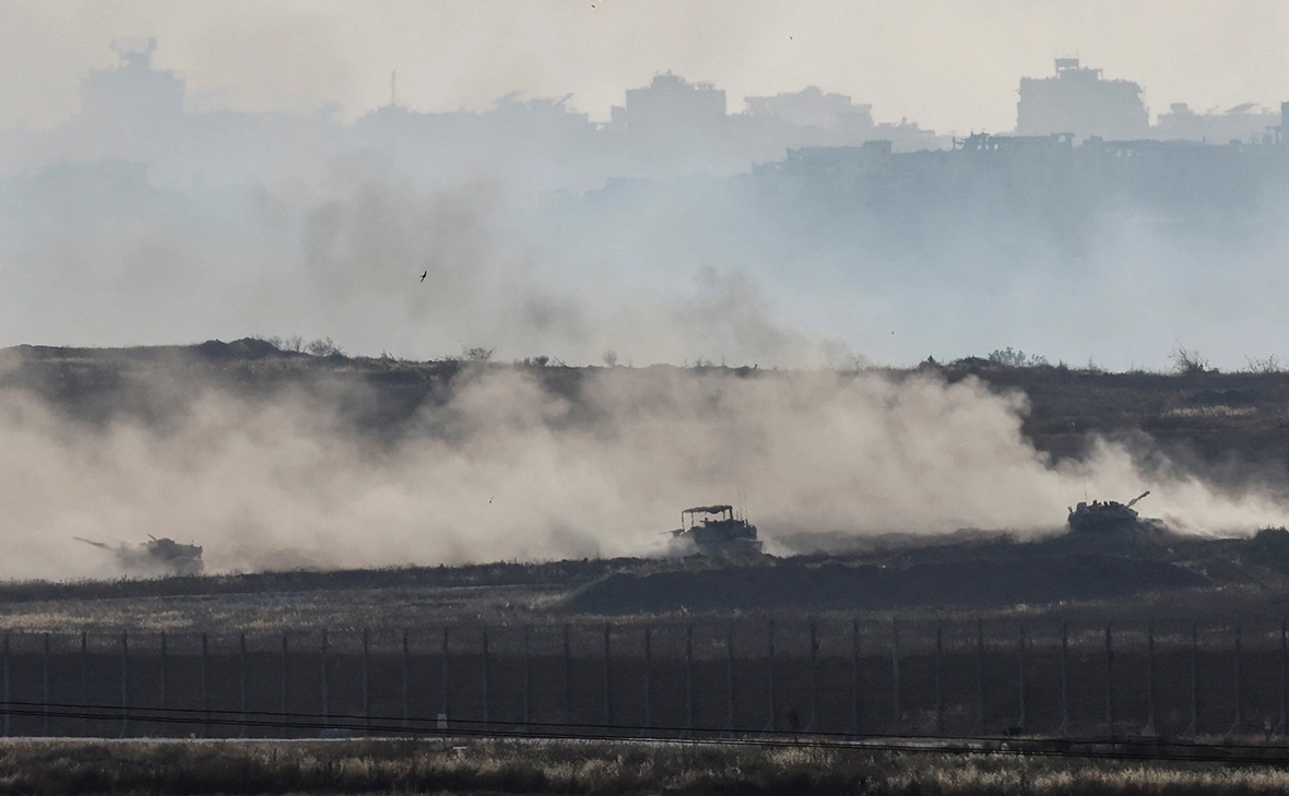 Ammar Awad / Reuters