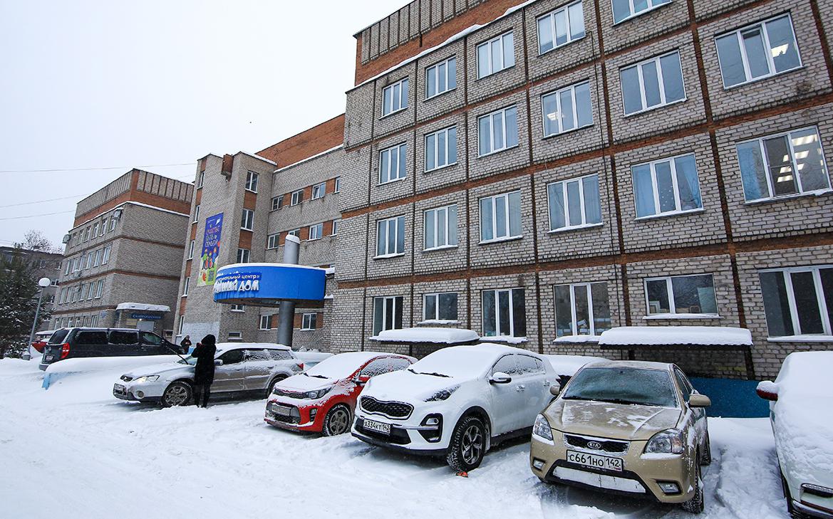 Защита назвала «сырым» обвинение против главврача роддома в Кузбассе