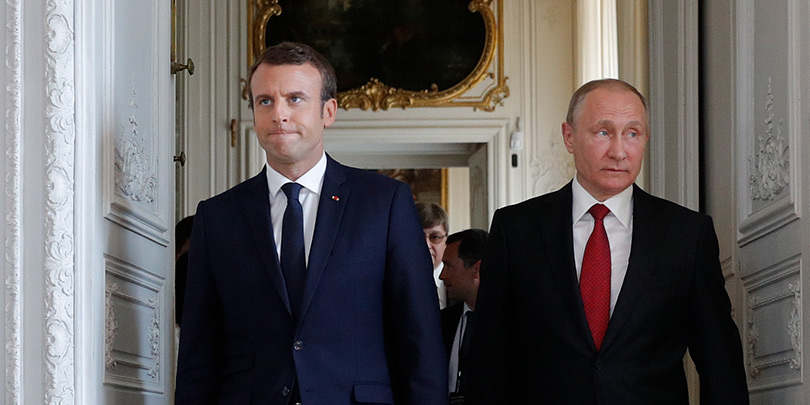 Рандеву в Версале: что Путин обсудил на первой встрече с Макроном