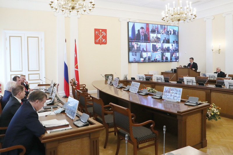 Заседание правительства Петербурга
